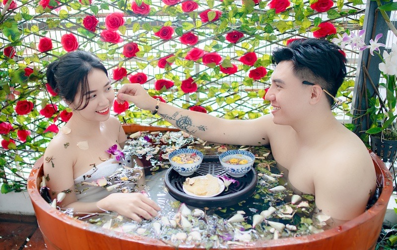 Ngâm bồn thảo dược